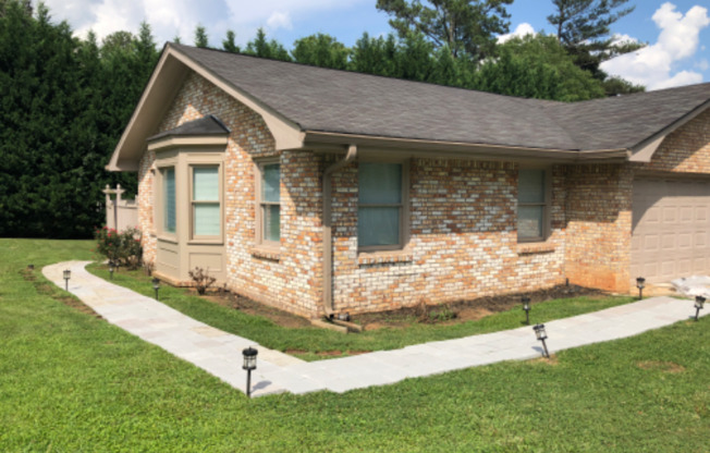 2840 BONANZA DR