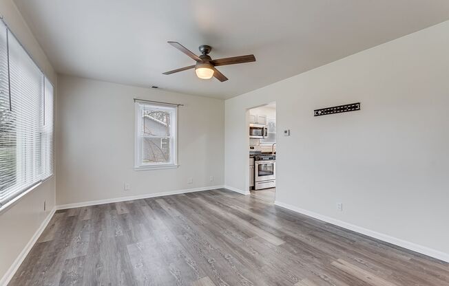 Charming 3-Bedroom Home with Bonus Room in Plainfield SD 202