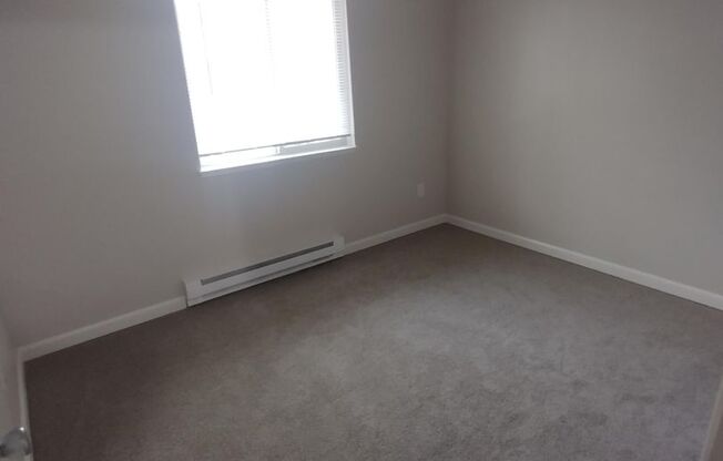 2 beds, 1 bath, 776 sqft, $1,500, Unit 092