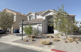 Downstair Primary Bedroom & Upstairs Loft Home in South Valley Beauty