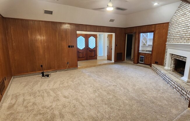 5803 THOREAU