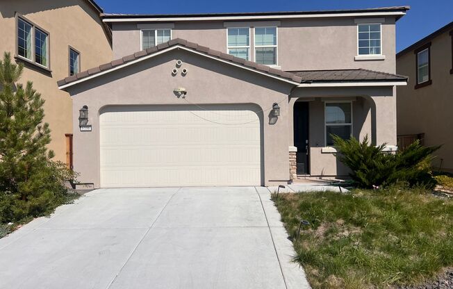 Large Two Story - 4 bedroom, 3 bath home in Kiley Ranch