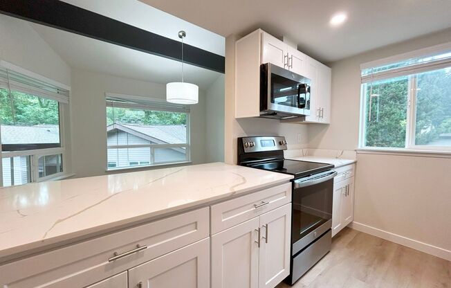2 beds, 2 baths, 1,092 sqft, $2,995, Unit 38