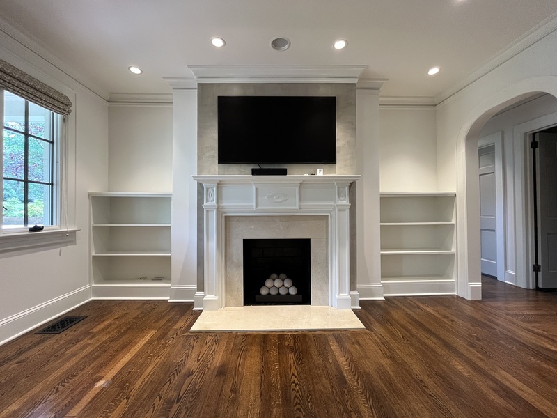 373 HILLSIDE AVE