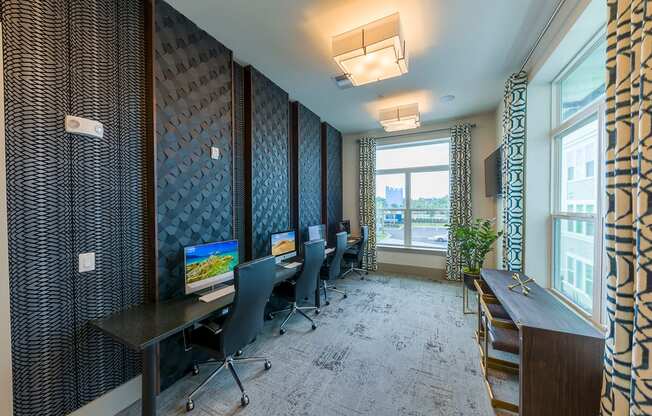 Ciel Luxury Apartments | Jacksonville, FL | Cyber Cafe