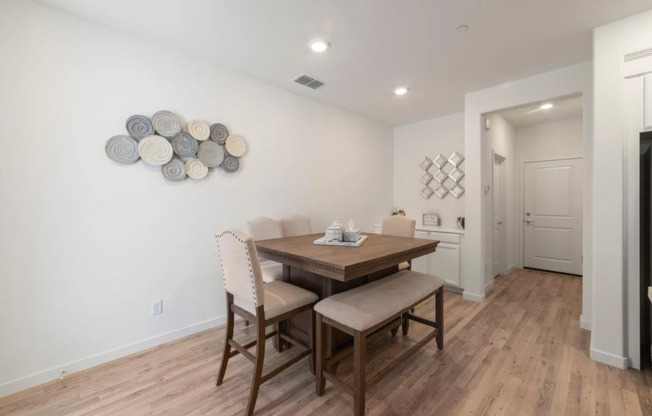 STUNNING 3/2.5 (Natomas)! Gym, Pool, Solar - THE WORKS!  Please view ads for viewings!