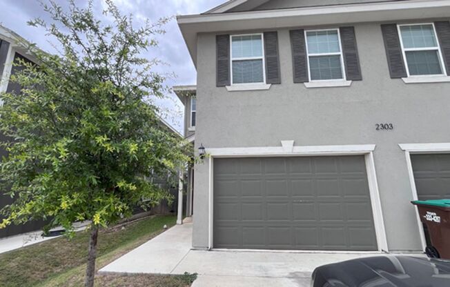 Stylish Living with Amenities – Gated Community Gem!
