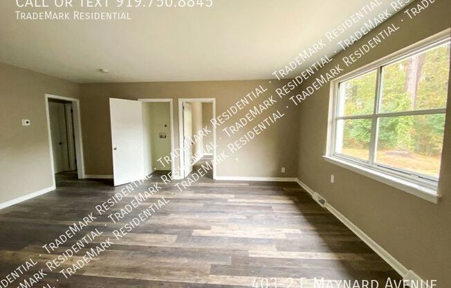 403 2 E MAYNARD AVE