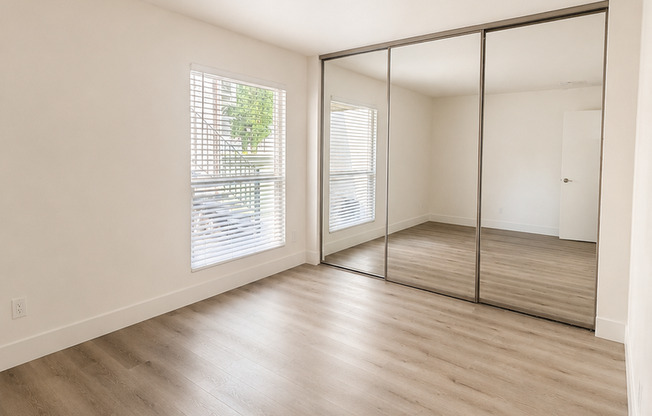 2 beds, 1 bath, 900 sqft, $1,500, Unit 22