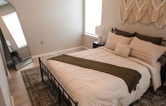 2 beds, 2 baths, $1,006, Unit 324