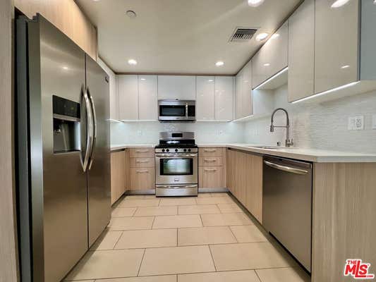 11715 Bellagio Rd Apt 305