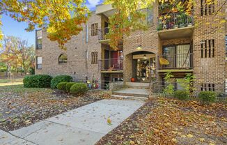 2 bedroom 2 full bath condo in Annapolis - Ready Now!