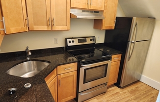 1 bed, 1 bath, 550 sqft, $2,000, Unit 1