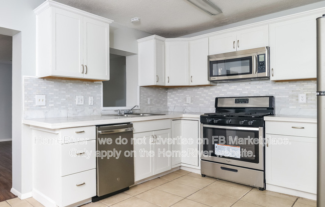 168 DAHLIA DR