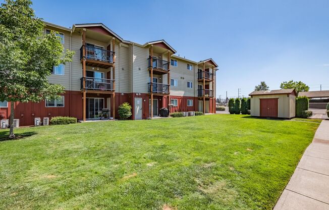 2 beds, 2 baths, $1,395, Unit 4410-203