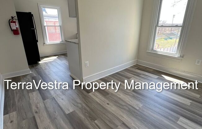 148 S 2nd St, Millville, NJ 08332
