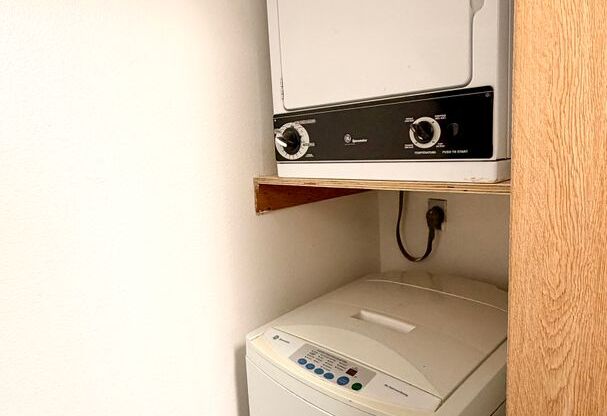 1 bed, 1 bath, 674 sqft, $1,515, Unit N104