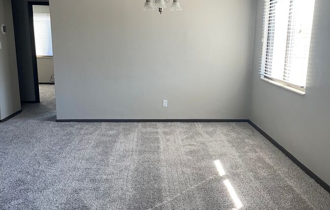 2 beds, 1 bath, 936 sqft, $895, Unit 238-Q