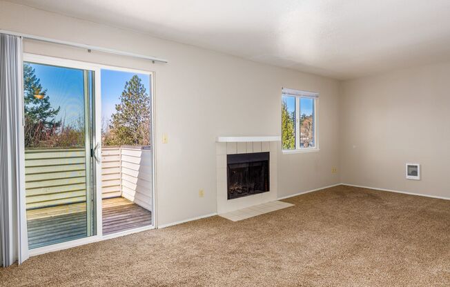 3 beds, 2 baths, 1,080 sqft, $1,950, Unit #314C