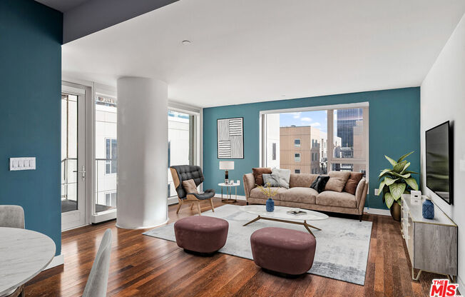 1 bed, 2 baths, 1,220 sqft, $4,500, Unit 11H