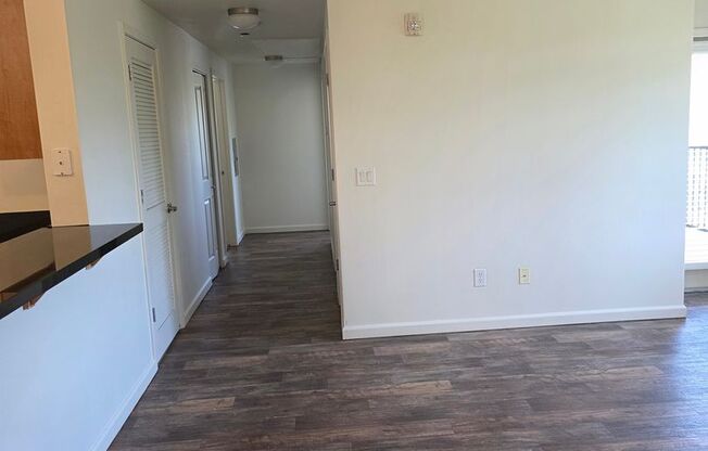 Idlewild Park Apartment for Rent!