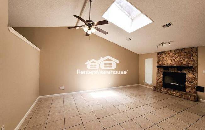 3207 GLADE SPG DR