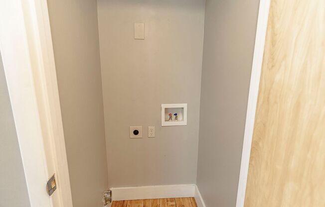 1 bed, 1 bath, 603 sqft, $1,095, Unit 3301-314
