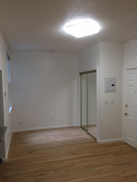 Studio, 1 bath, 265 sqft, $1,925, Unit 03RD-574#117
