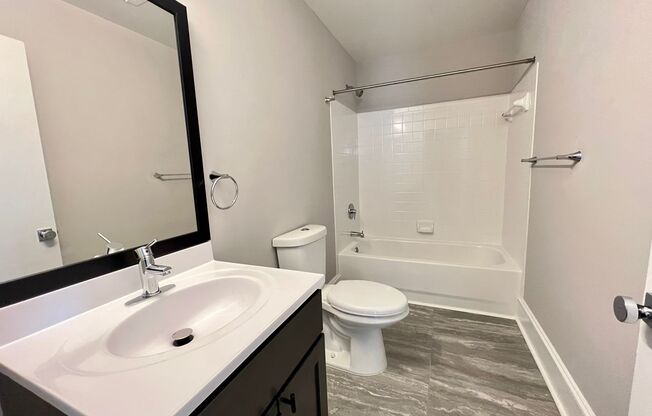 2 beds, 2 baths, 912 sqft, $1,810, Unit 704