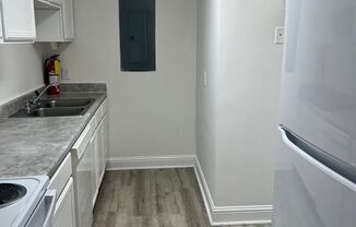 2 beds, 2 baths, $795, Unit S-0208