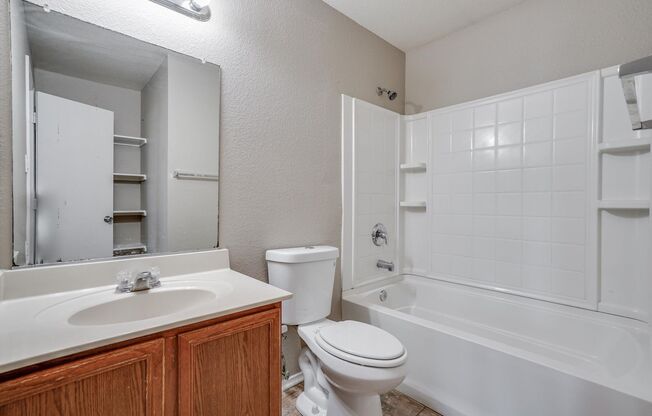 WONDERFUL 2-STORY HOME WITH 2,600 SQFT OF LIVING SPACE IN PRINCETON ISD