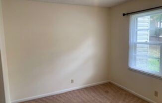 579 Winding Creek Road Unit H
