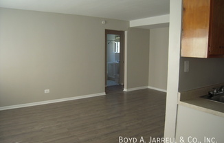 954 East 84th Place