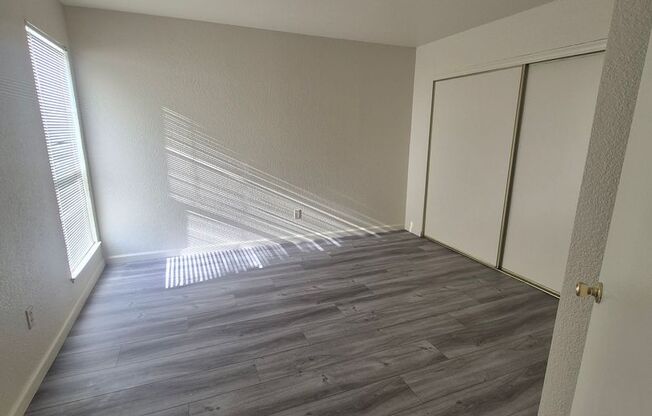 2 beds, 1 bath, 825 sqft, $1,800, Unit 203