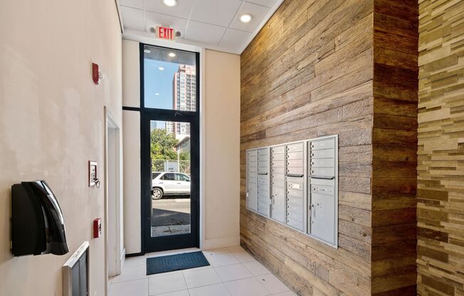 1 bed, 1 bath, 518 sqft, $1,725, Unit 202