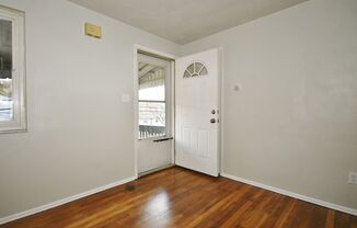 3 beds, 1 bath, $1,200