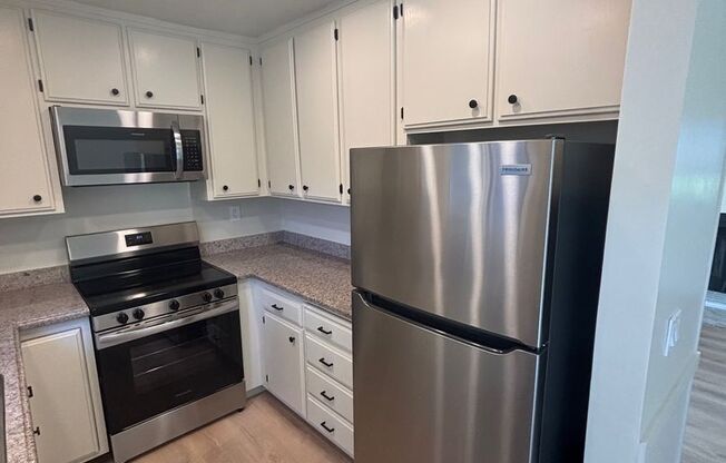 Updated 3 bedroom 2 bathroom Bennett Valley Condo