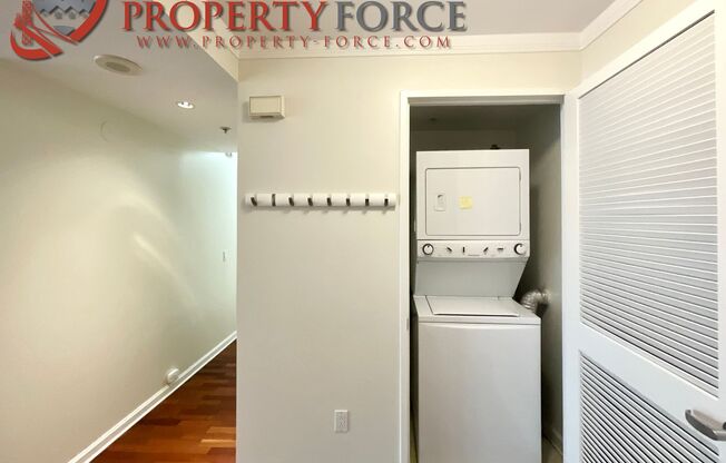 2 beds, 2 baths, $4,395, Unit Apt 712