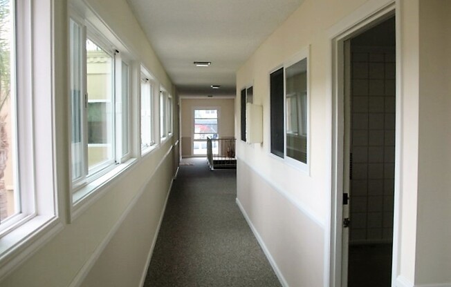 1121-1129 Torrey Pines