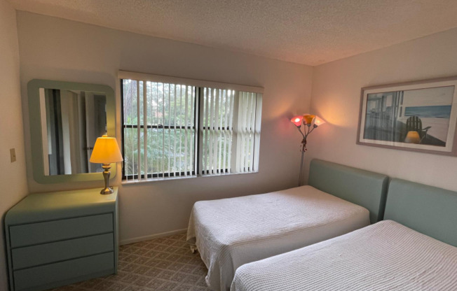 202 WOODLAKE WYNDE