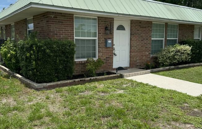 2 beds, 2 baths, $2,750