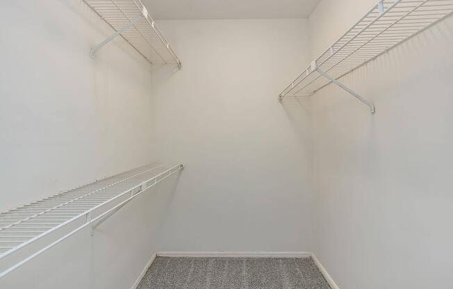 2 beds, 2 baths, 941 sqft, $1,190