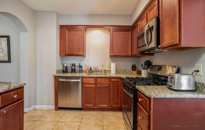 Beautiful 3 Bedroom Twin in Lansdale with garage $2,300/month