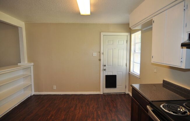 Lovely home located in Mesquite at 635 & Hwy 80!