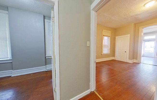 2711 KEOKUK ST