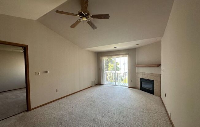 520-558 Athletic Way