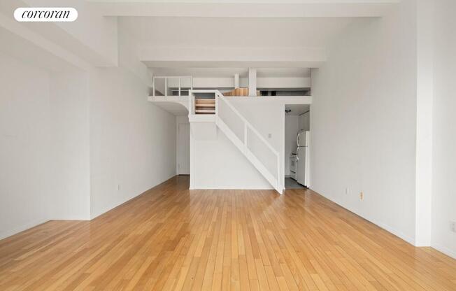 310 E 46 ST
