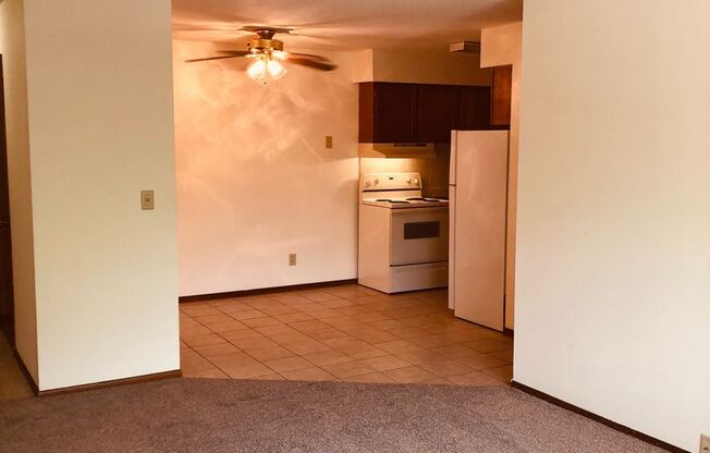 1 bed, 1 bath, $925