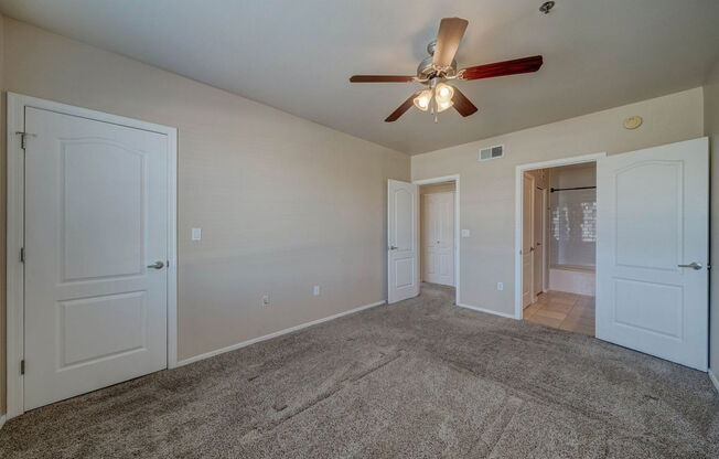 2 beds, 2 baths, 1,083 sqft, $2,000, Unit 2041