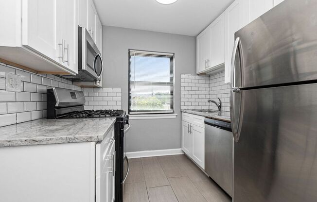 1 bed, 1 bath, 620 sqft, $2,595, Unit 10228-B3